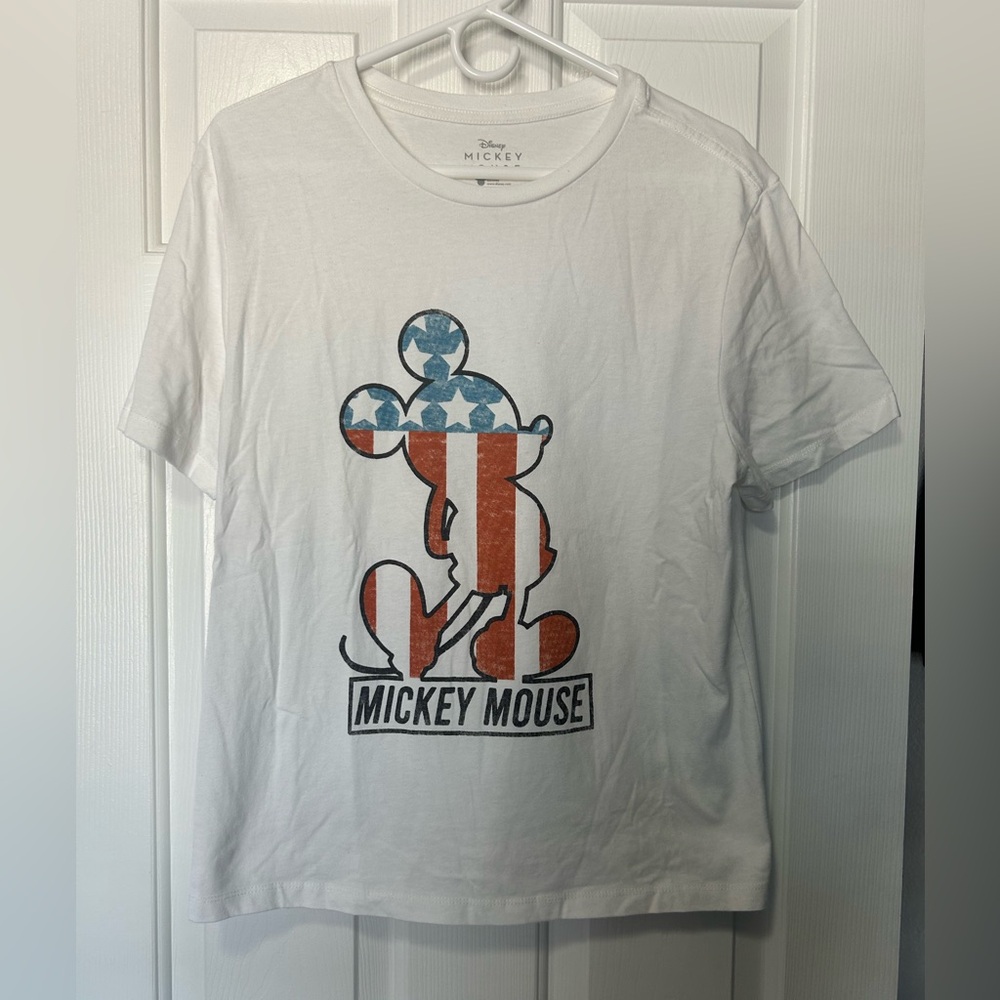 Disney Mickey Mouse graphic t shirt